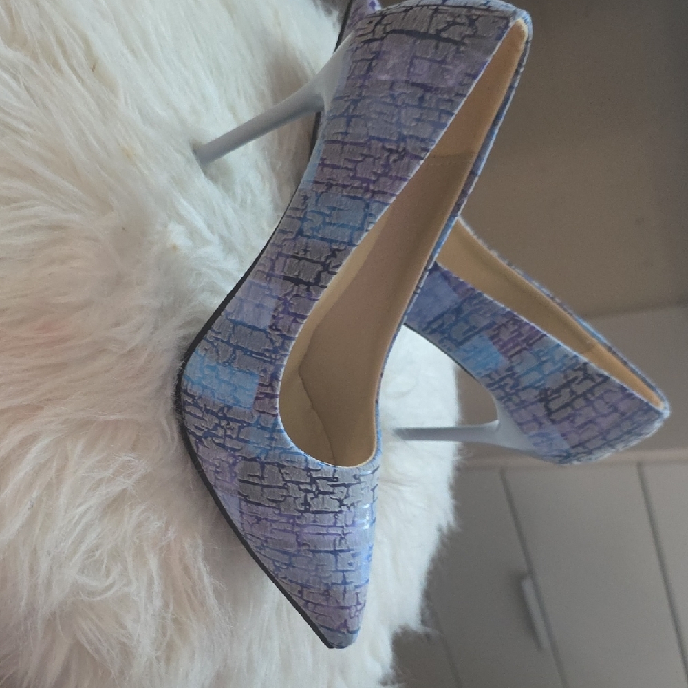 Elegant Blue and Purple Women's Heels. They Have Only Been worn Around The House